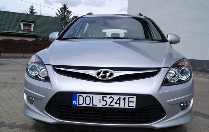 Hyundai I30 cena 21500 przebieg: 148000, rok produkcji 2011 z Syców małe 436